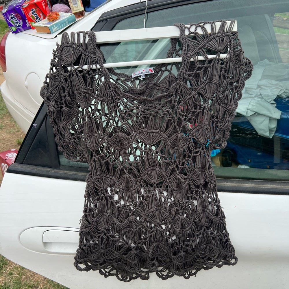 S/M Hugging kisses lace/holy top